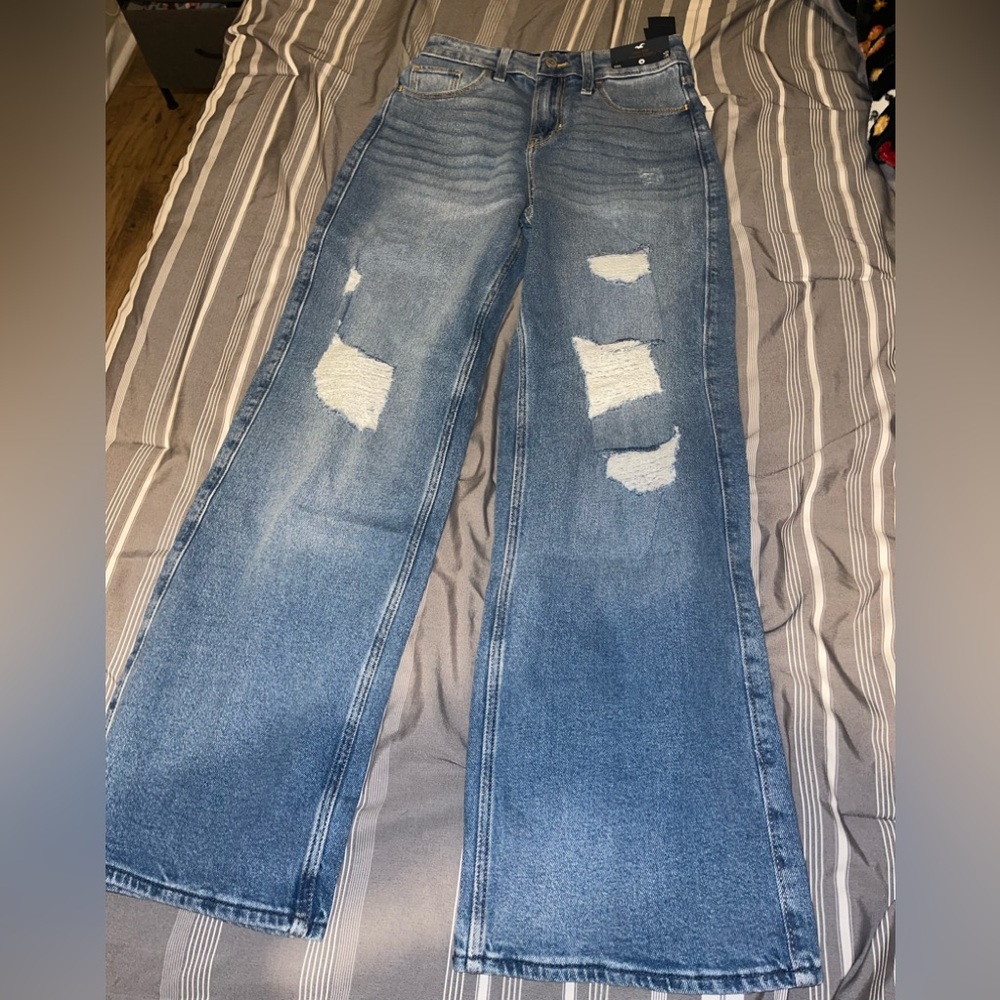 Hollister high rise baggy jeans